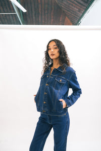 Trucker Jacket in 1991 Mid Wash Denim Blue