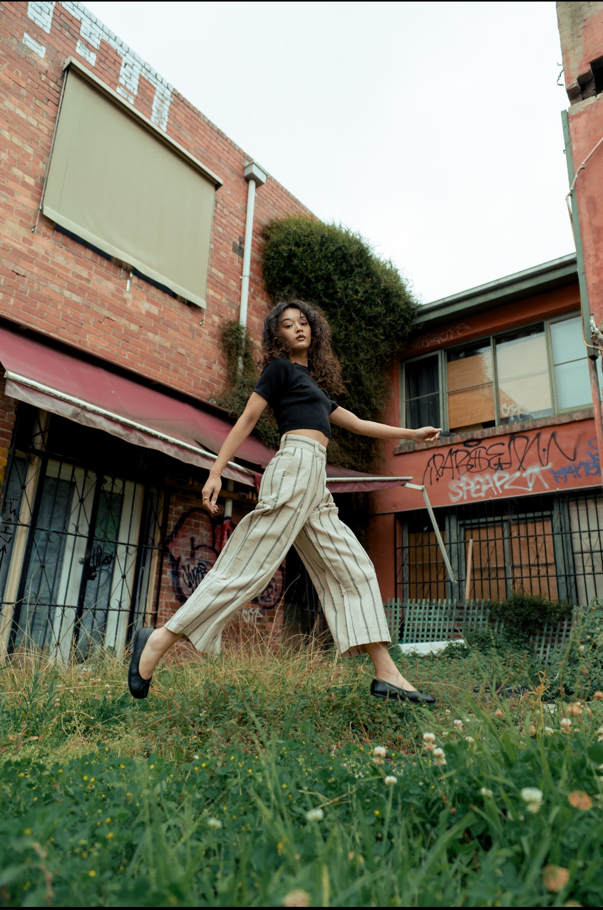 1924 High & Wide Leg Trouser in Natural Linen