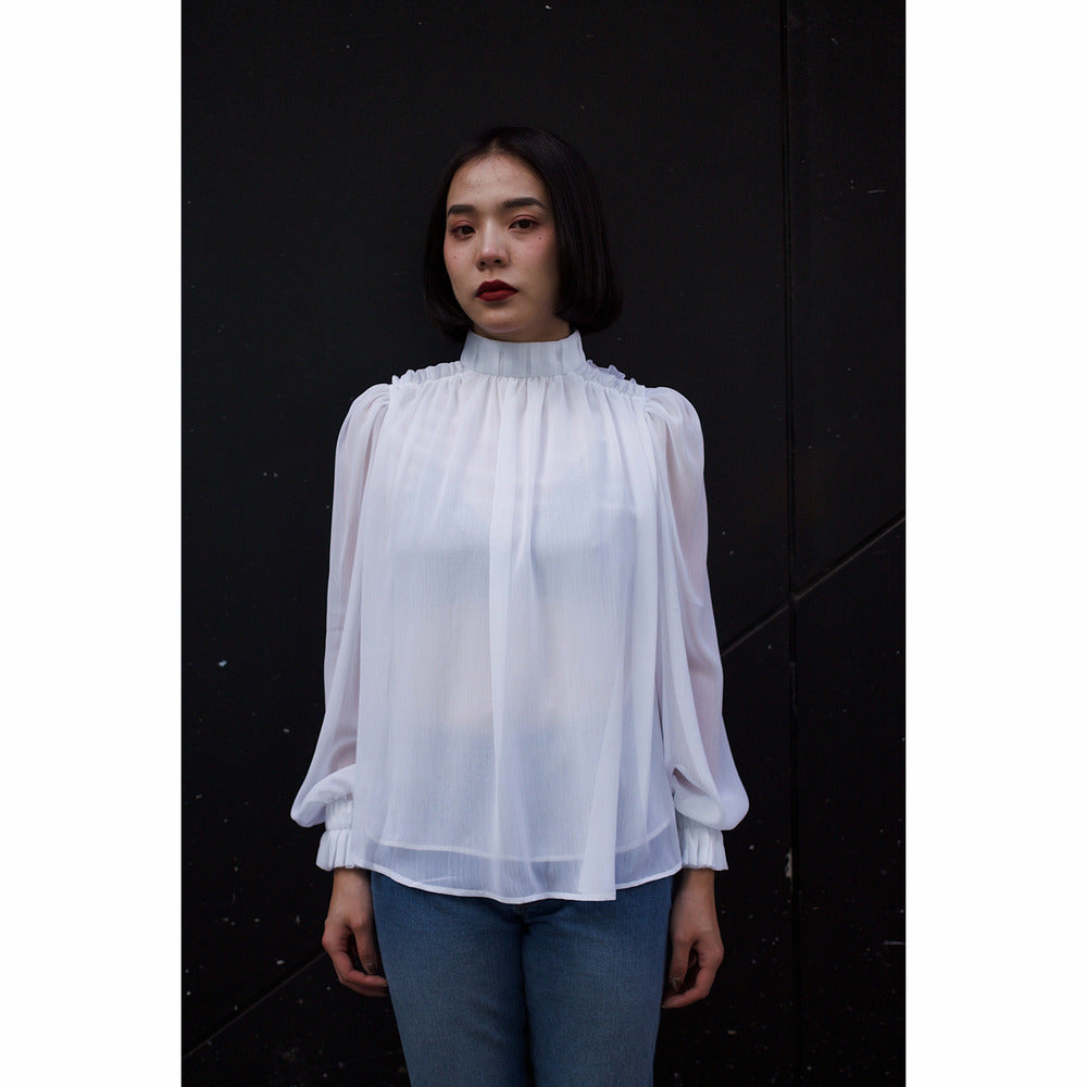 High neck blouse - White - nowa.