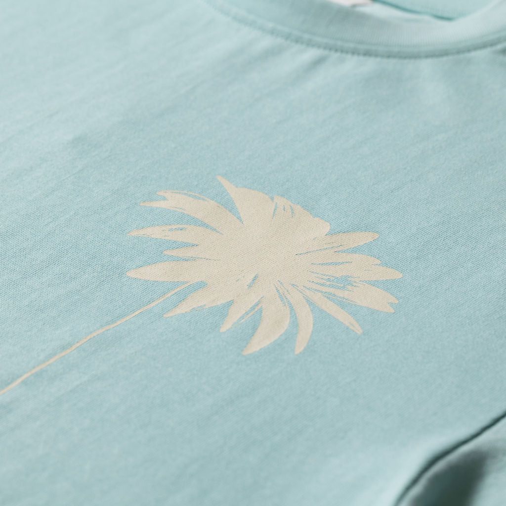 Baby Blue Daisy Tee