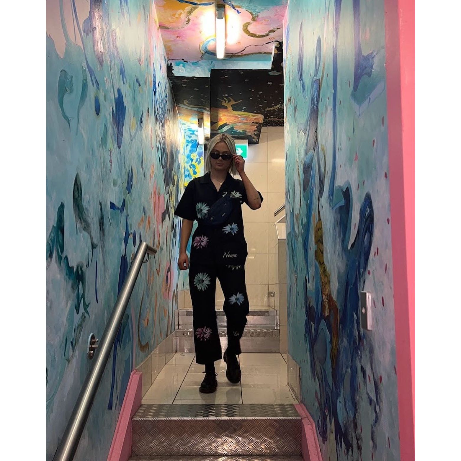 1990 Cropped Relaxed Leg Flower Trouser