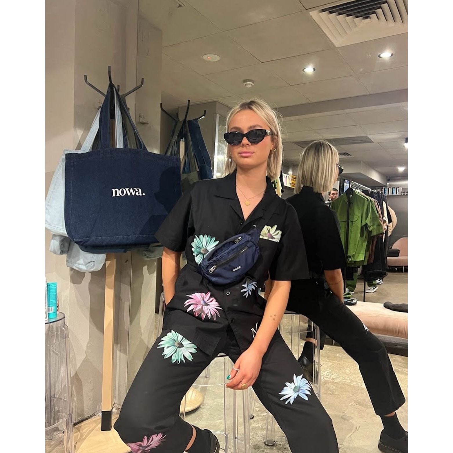 1990 Cropped Relaxed Leg Flower Trouser