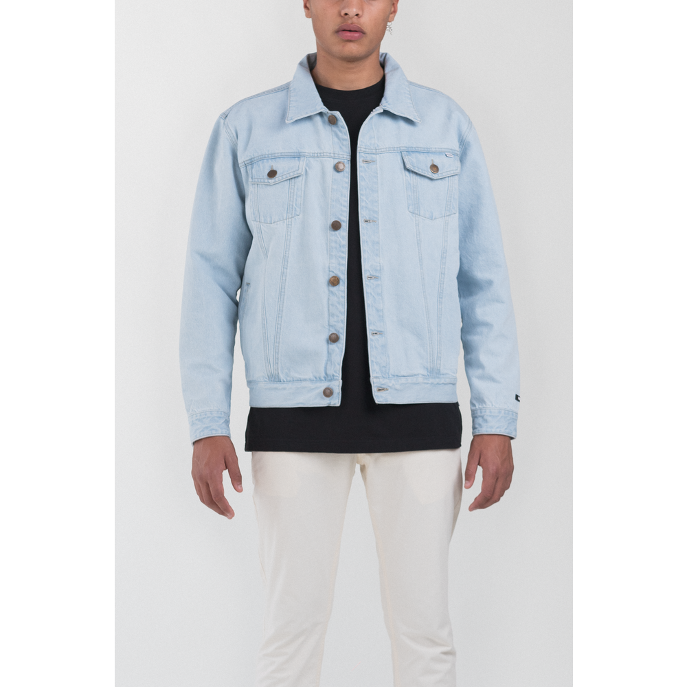 Trucker Jacket in 1991 Denim Blue