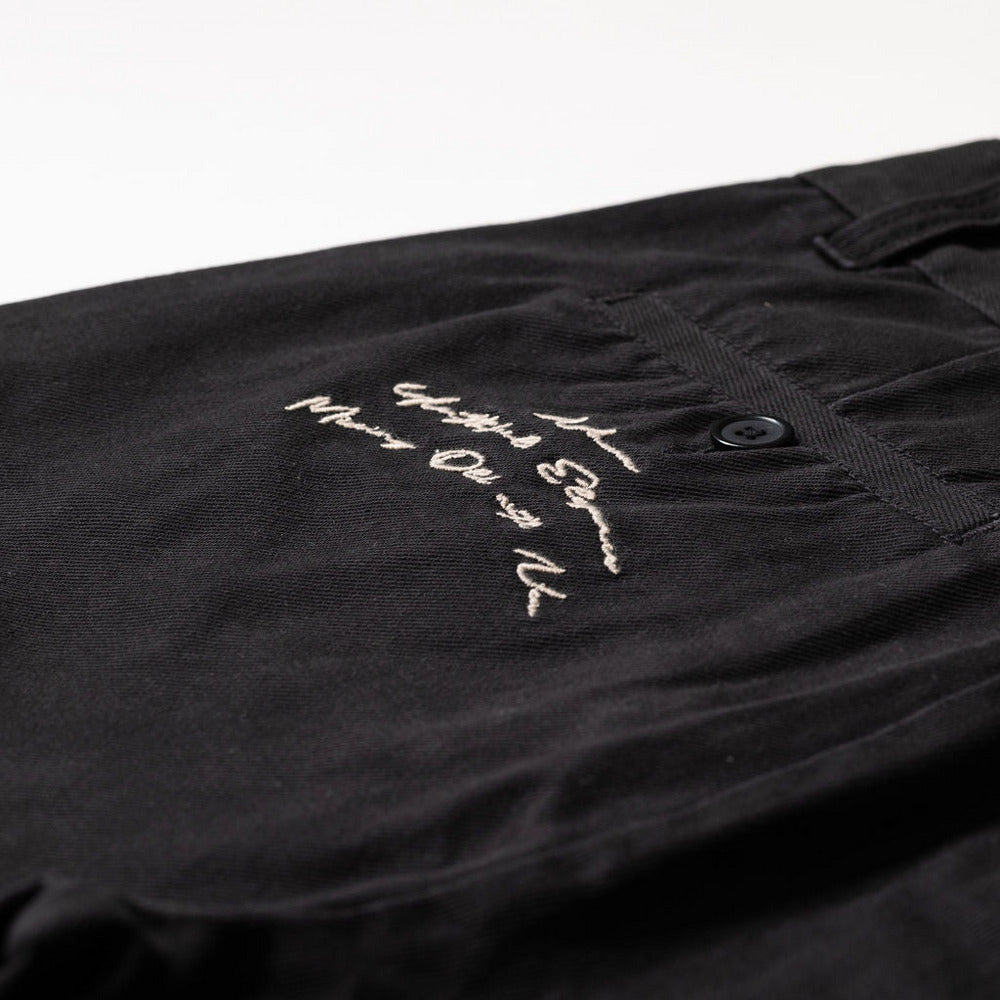 Straight Leg Cargo Trouser in Black